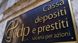 Per Mediobanca è possibile impiegare le risorse della Cassa depositi e prestiti non solo per ridurre di 200 miliardi lo stock di debito, ma anche a livello europeo in ottica Eurobond. 