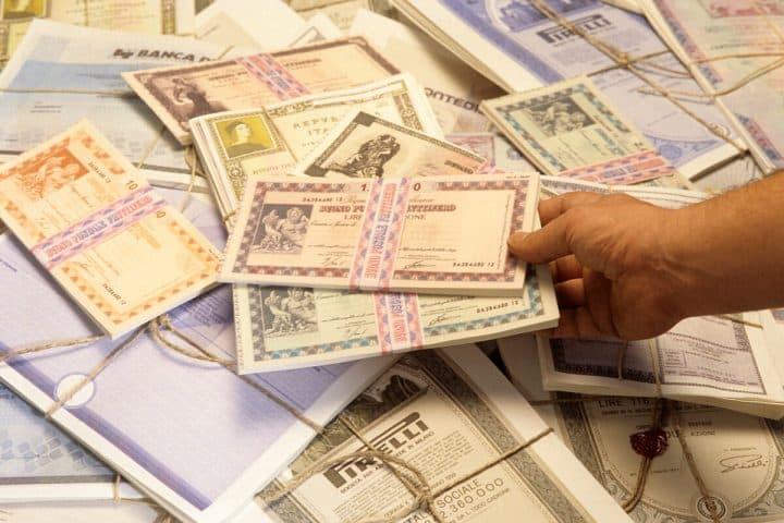 Rendimento BTp 2072 sotto la cedola