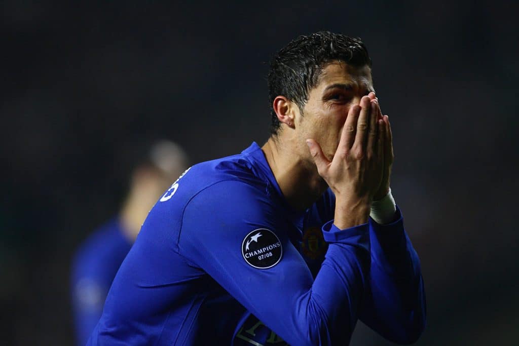 L'appeal della Serie A all'estero resterebbe scarso, nonostante l'arrivo di Cristiano Ronaldo alla Juve e un campionato più animato. Guai per i diritti fuori dall'Italia, rivelatisi troppo costosi.