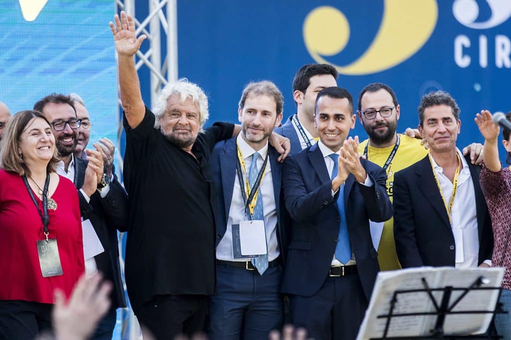 I grillini restano a bocca asciutta di regioni e comuni e confondono la vittoria del 