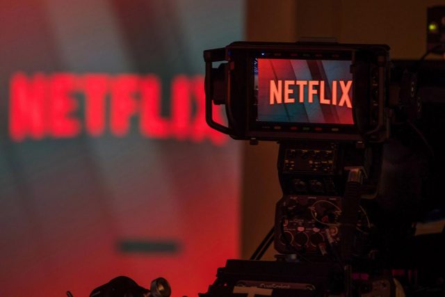 Obbligazioni Netflix in arrivo. Saranno emesse in dollari ed euro per $2 miliardi. E oggi dovrebbe essere fissato il pricing.