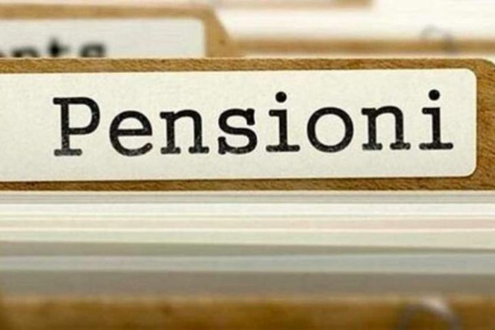Ape sociale confermata nel 2025 ma nel 2026 e nel 2027 cosa accade? Ecco come programmare la pensione dopo la disoccupazione.