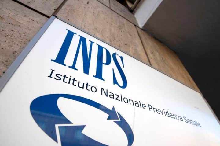 Pensioni 2025, ecco quanto vale il premio per chi rimanda la pensione con il bonus Maroni e le differenze con il 2024 o con l'originale.