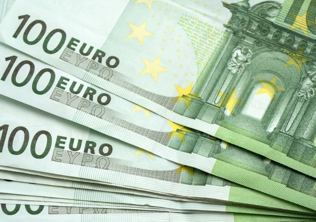 Euro in risalita senza dazi americani