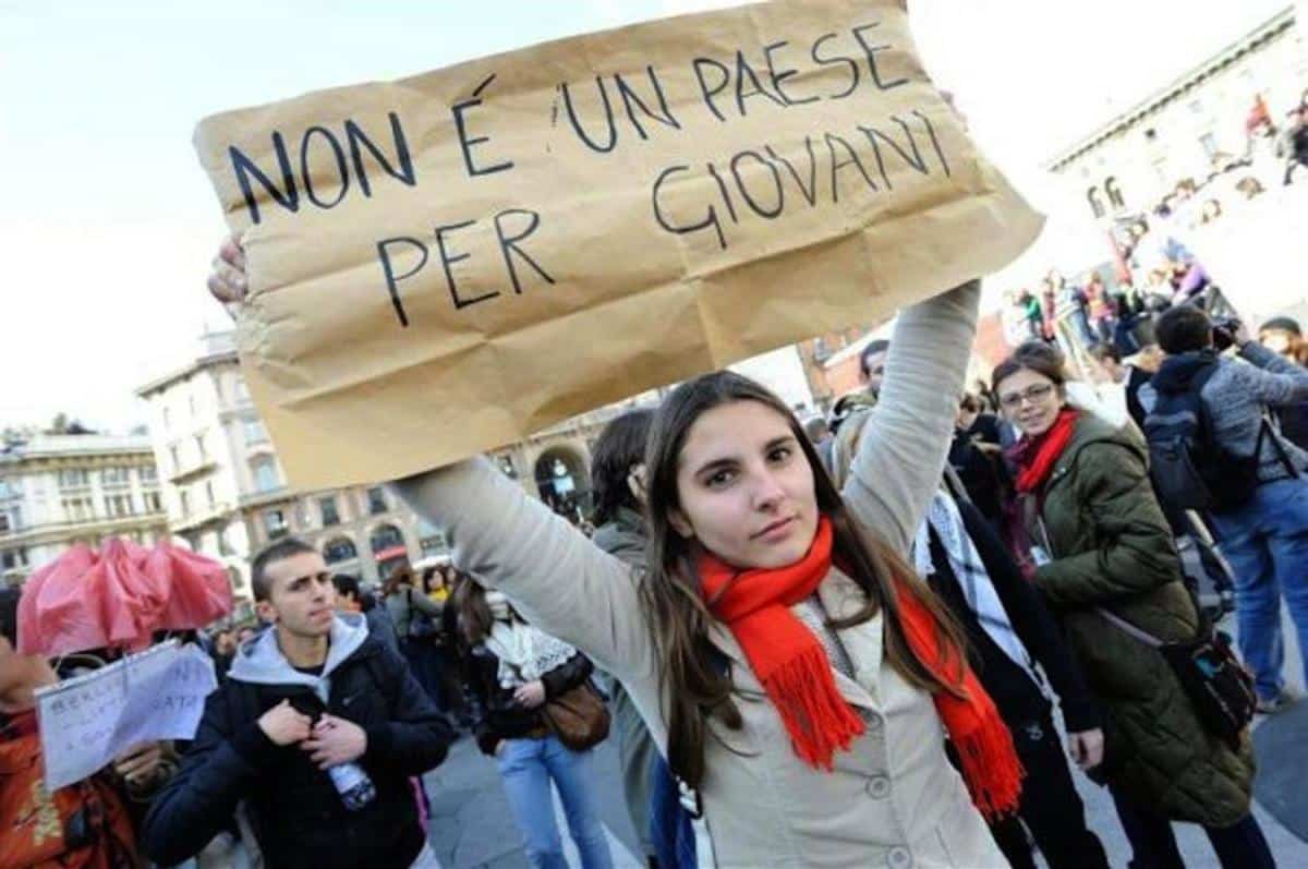 Mercato del lavoro con pochi giovani